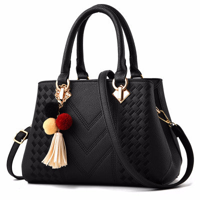 Lina – Luxury Handbag