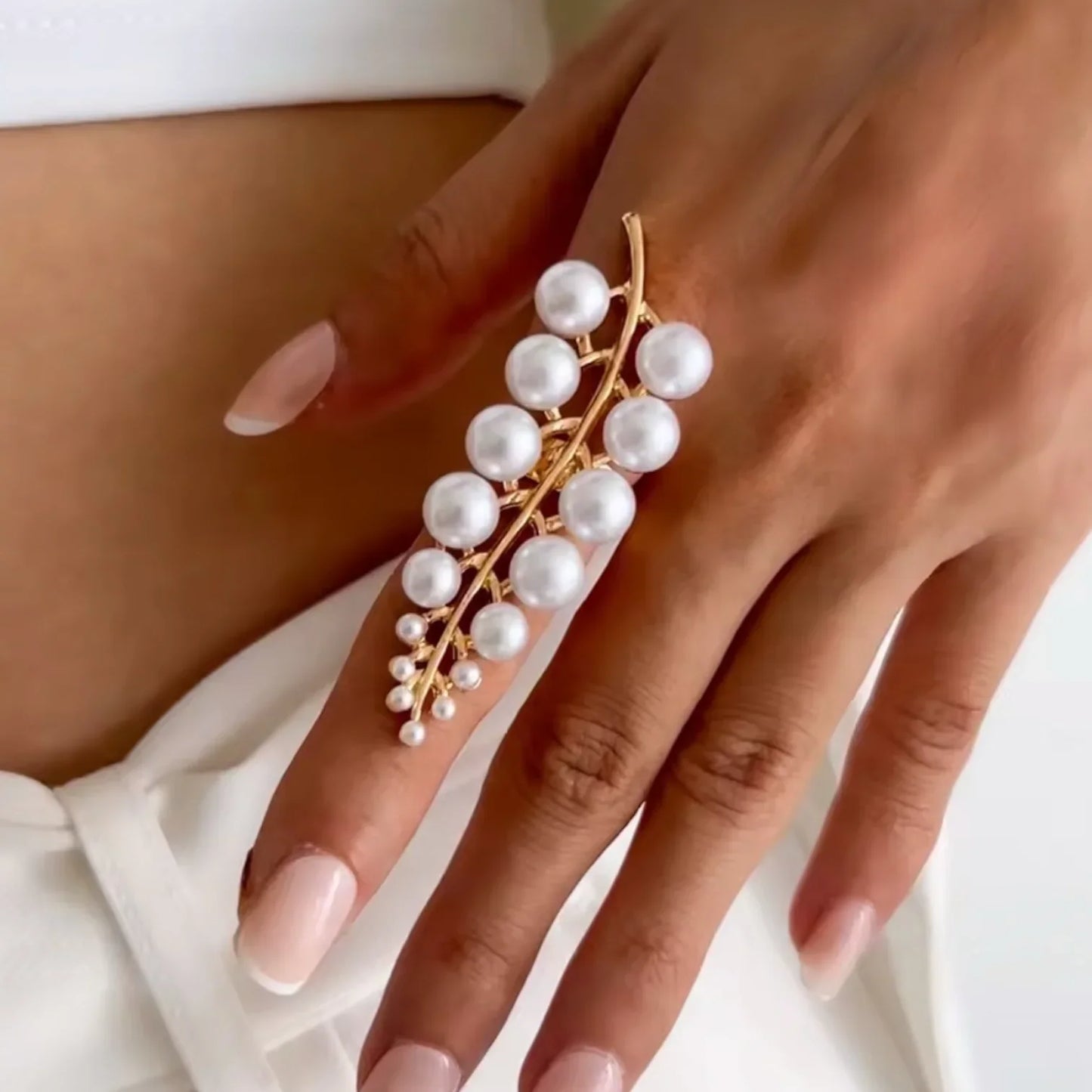 Anastasia Vine Pearl Ring