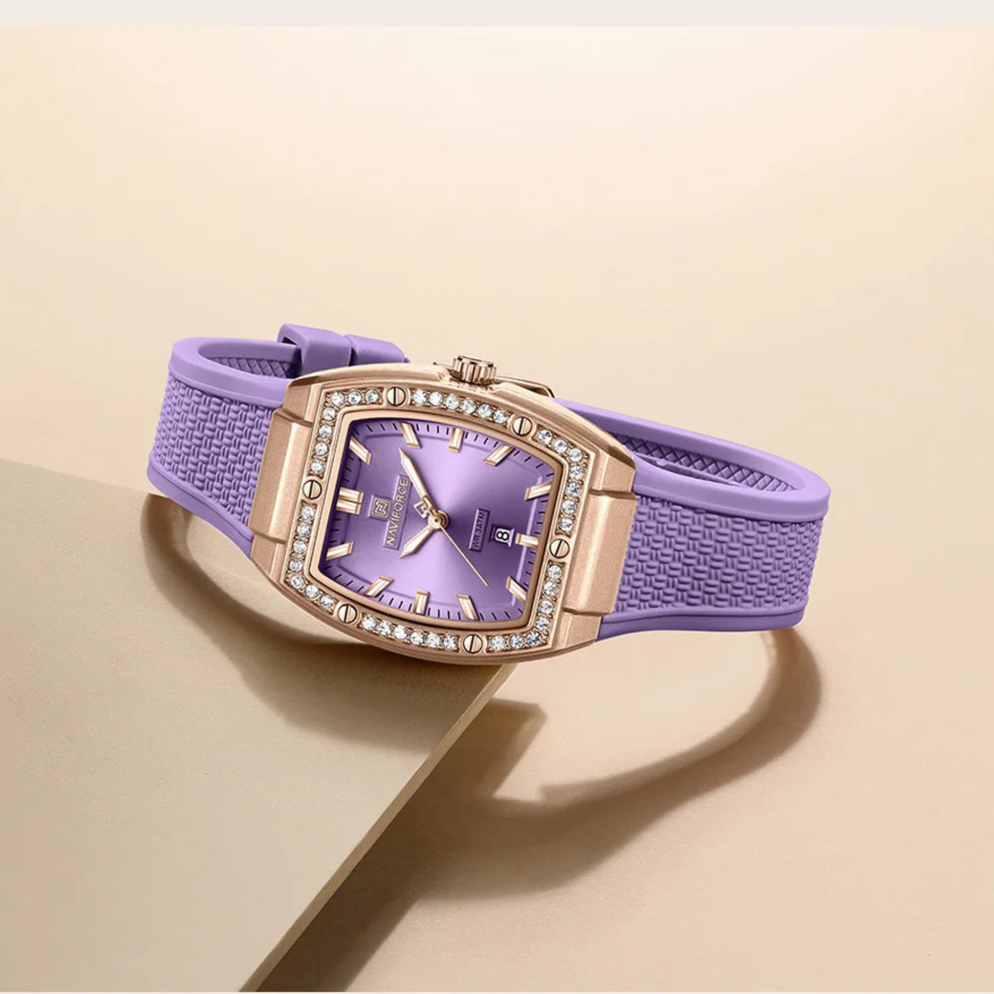 Versailles Crystal Timepiece
