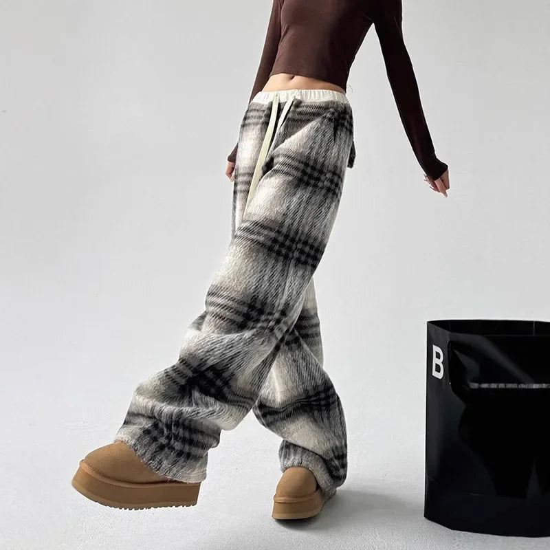 Slow Mornings Plaid Trouser