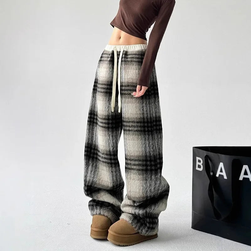 Slow Mornings Plaid Trouser
