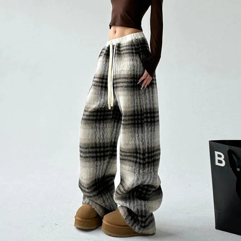 Slow Mornings Plaid Trouser