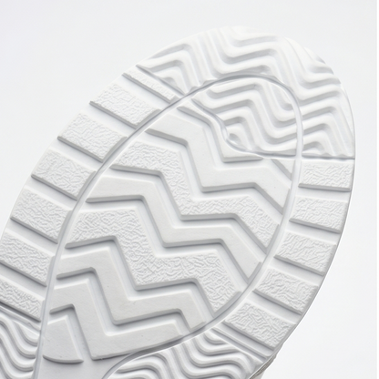 LunaWalk – Lightweight Retro Stripe Walking Sneakers