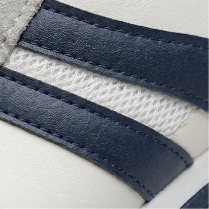 LunaWalk – Lightweight Retro Stripe Walking Sneakers